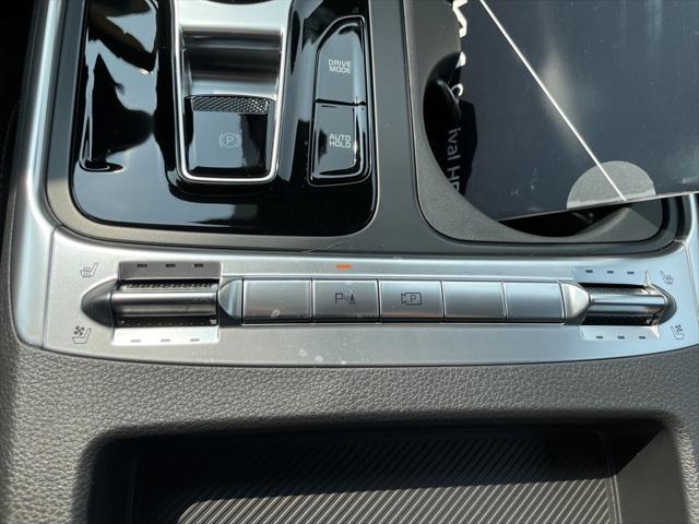 new 2025 Kia Carnival Hybrid car, priced at $46,998