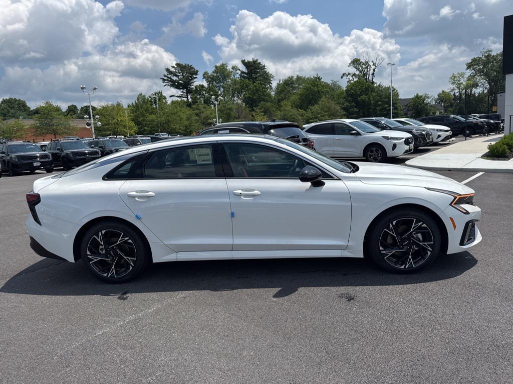 new 2025 Kia K5 car, priced at $32,333