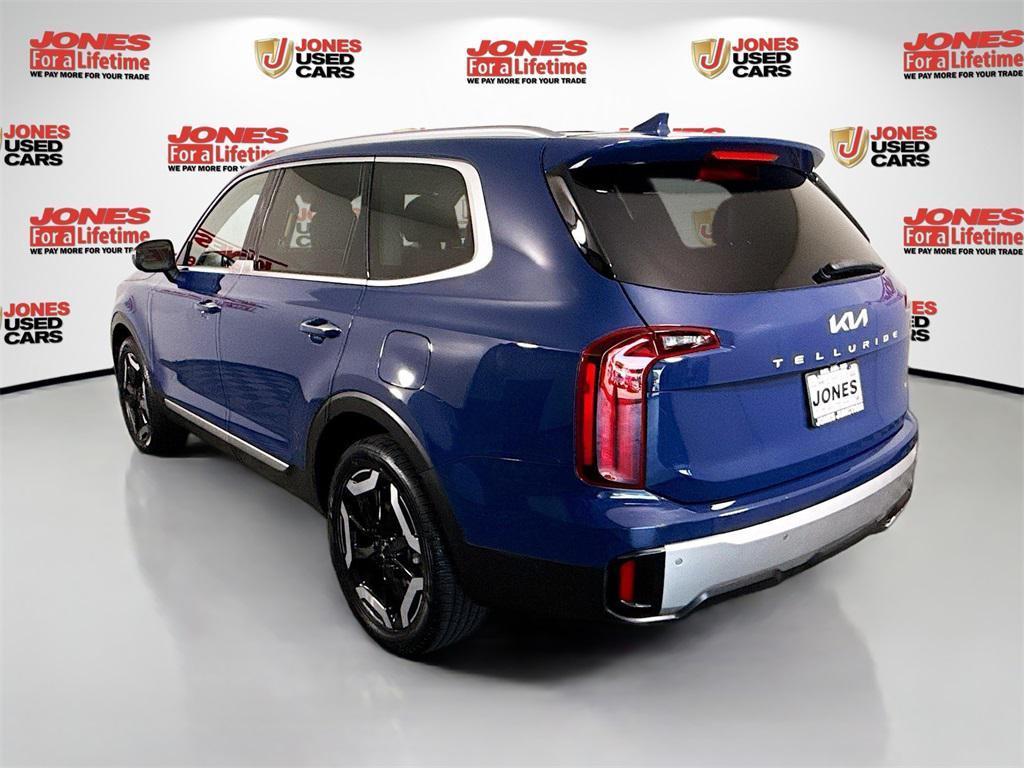 used 2023 Kia Telluride car, priced at $33,047