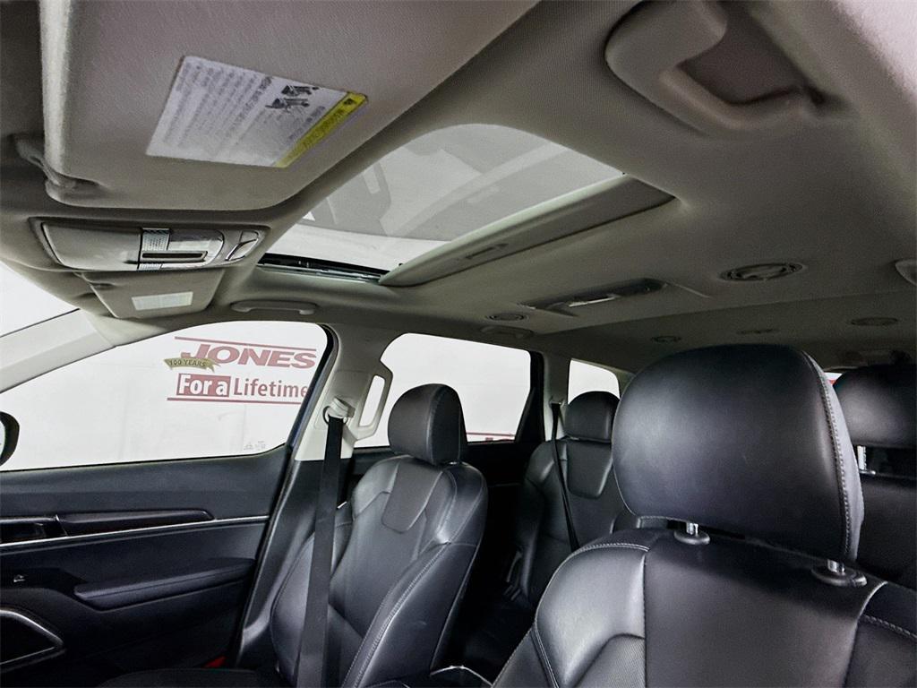 used 2023 Kia Telluride car, priced at $33,047