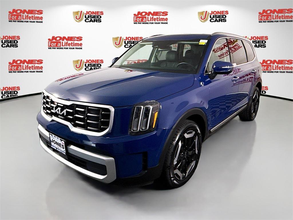 used 2023 Kia Telluride car, priced at $33,047