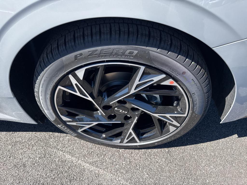 new 2026 Kia K5 car, priced at $30,592