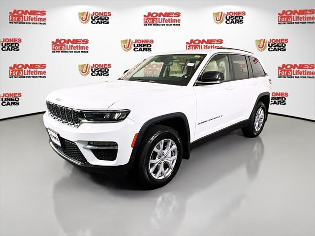 used 2022 Jeep Grand Cherokee car, priced at $32,998