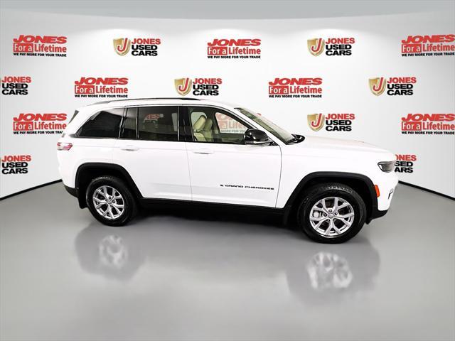 used 2022 Jeep Grand Cherokee car, priced at $32,998