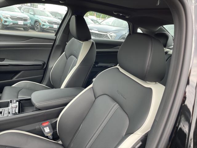 new 2025 Kia K5 car, priced at $31,585