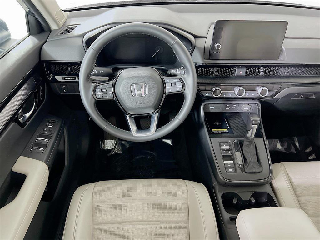 used 2023 Honda CR-V car, priced at $29,998