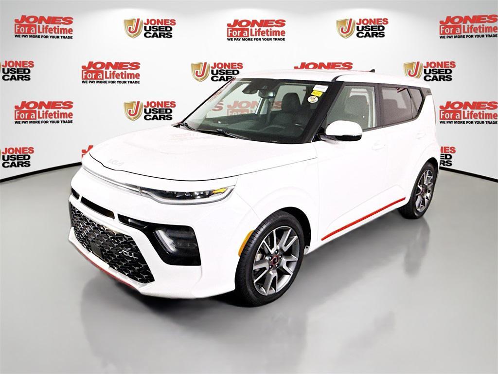 used 2022 Kia Soul car, priced at $16,998