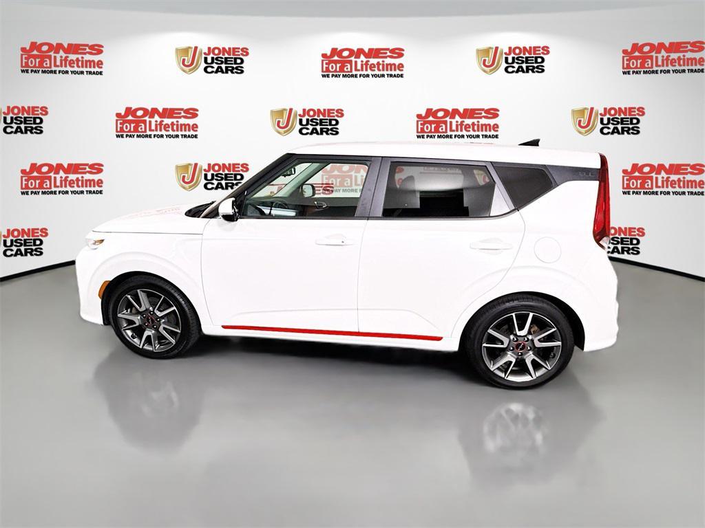 used 2022 Kia Soul car, priced at $16,998