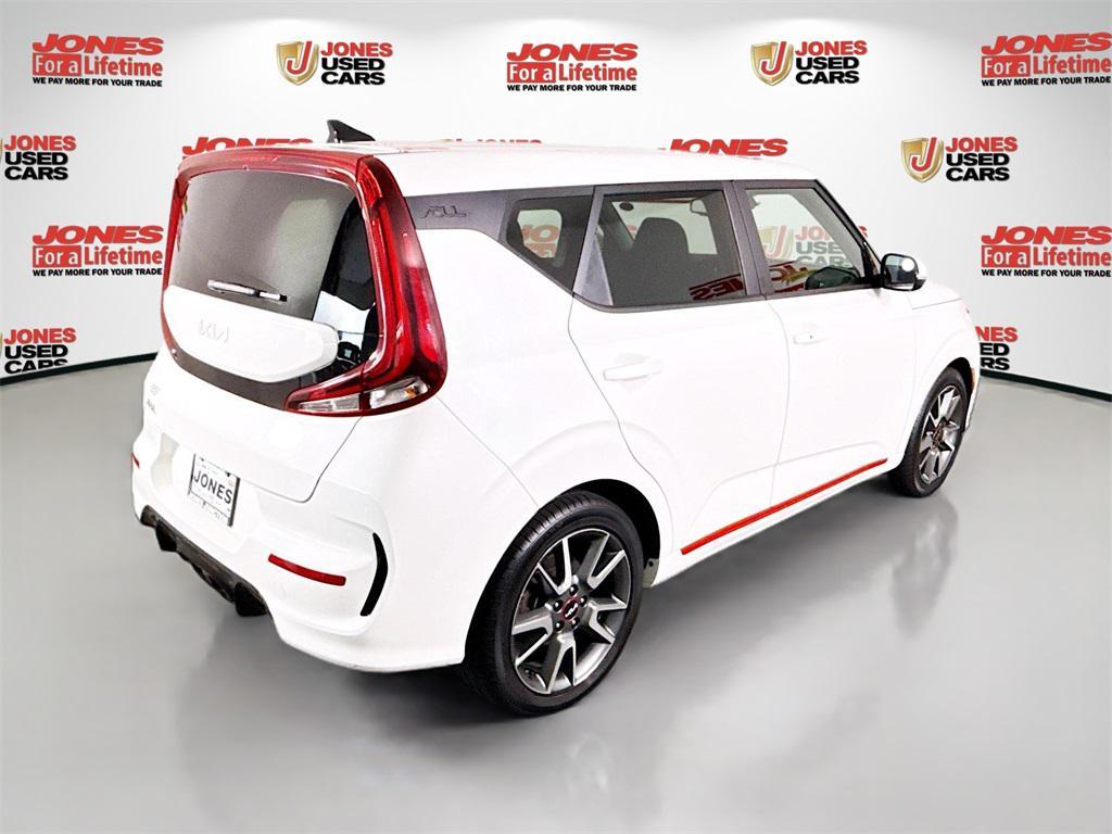 used 2022 Kia Soul car, priced at $16,998
