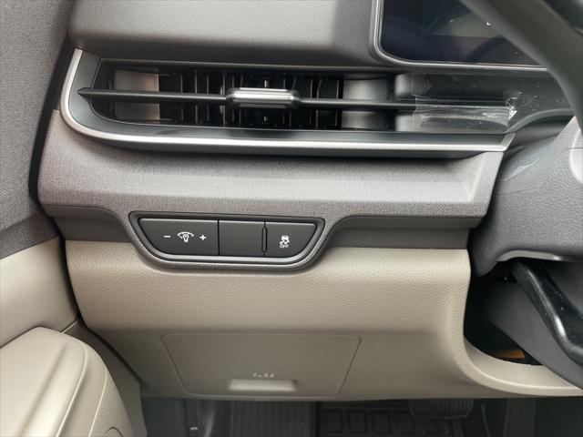 new 2025 Kia Carnival car, priced at $41,017