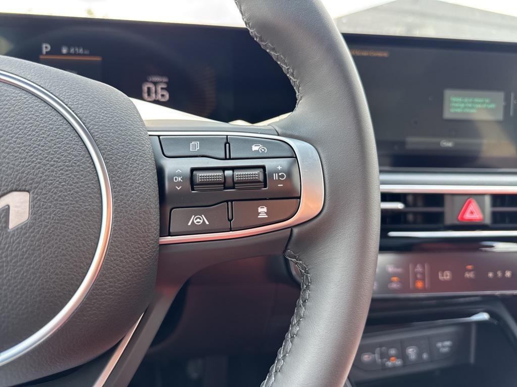 new 2025 Kia K5 car, priced at $30,758