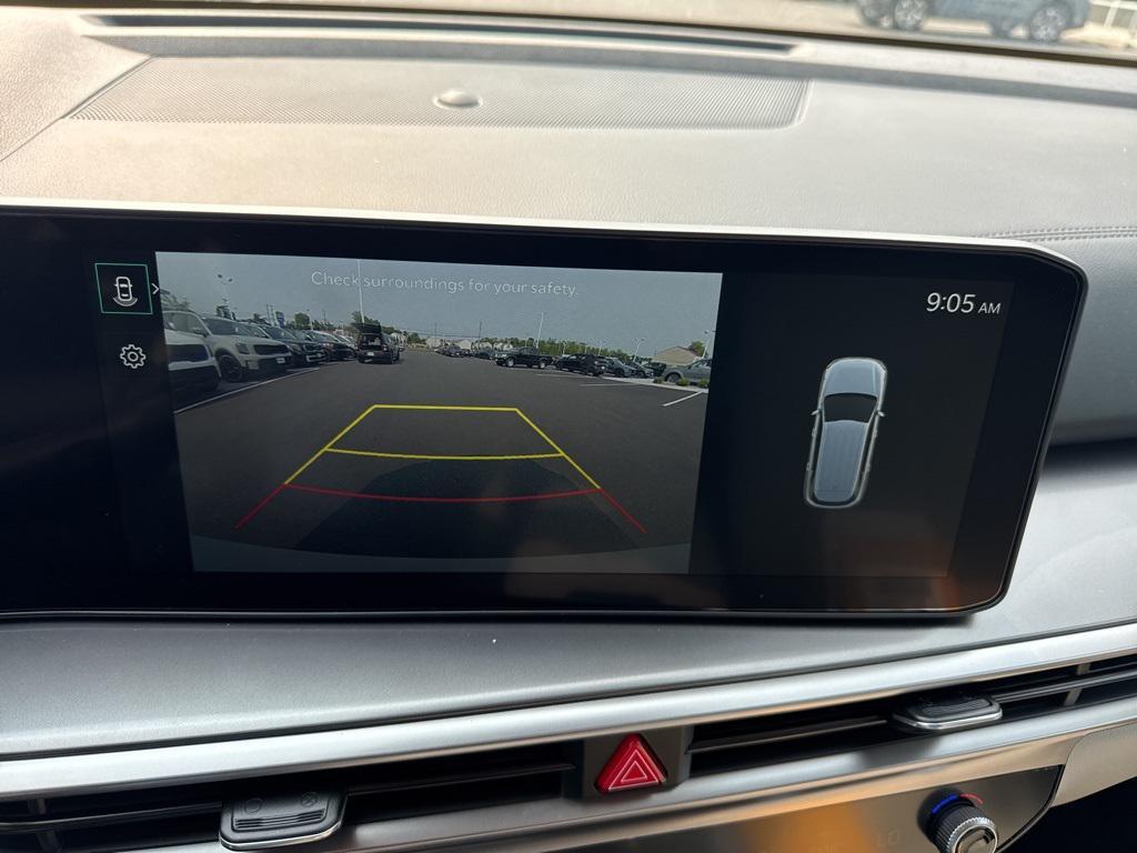 new 2025 Kia Sorento car, priced at $36,598