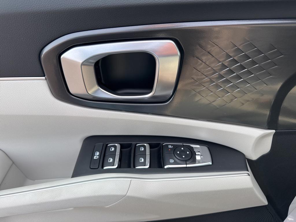 new 2025 Kia Sorento car, priced at $36,598