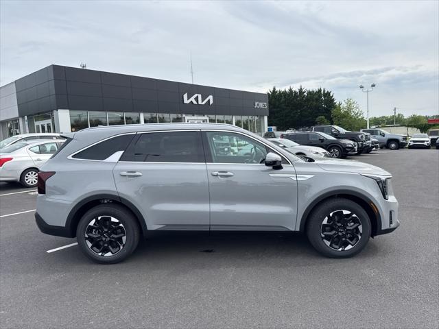 new 2025 Kia Sorento car, priced at $36,196