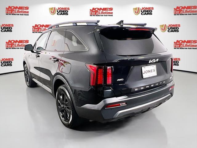 used 2022 Kia Sorento car, priced at $29,998