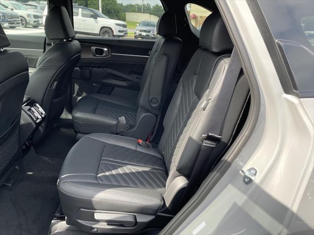 new 2025 Kia Sorento car, priced at $44,909