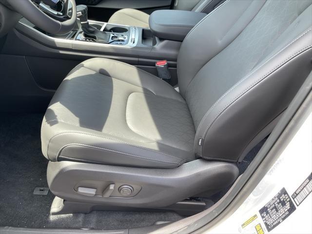 new 2026 Kia Carnival car, priced at $48,231
