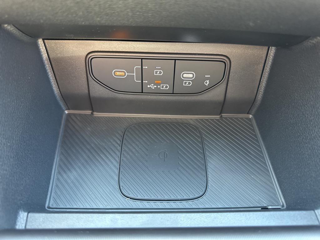 new 2026 Kia Sportage car, priced at $32,639