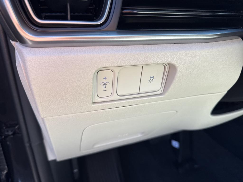 new 2025 Kia Sorento car, priced at $36,214