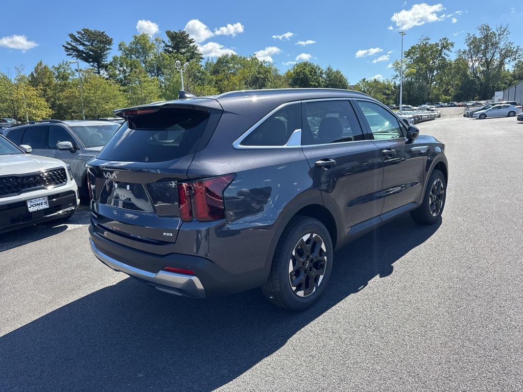 new 2025 Kia Sorento car, priced at $36,214