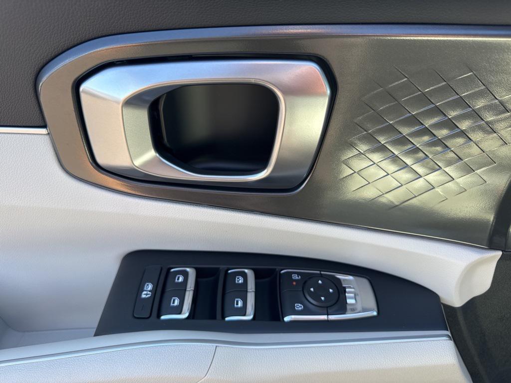 new 2025 Kia Sorento car, priced at $36,214