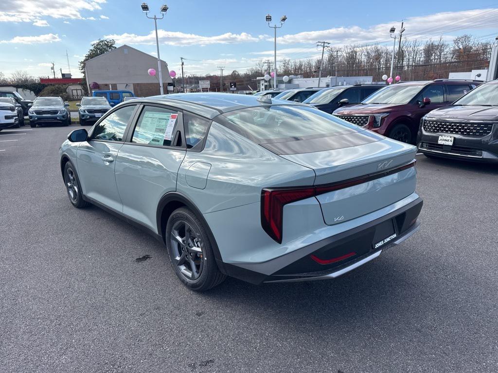 new 2025 Kia K4 car, priced at $23,126