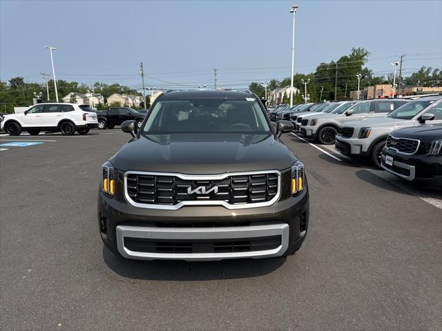 new 2025 Kia Telluride car, priced at $39,915