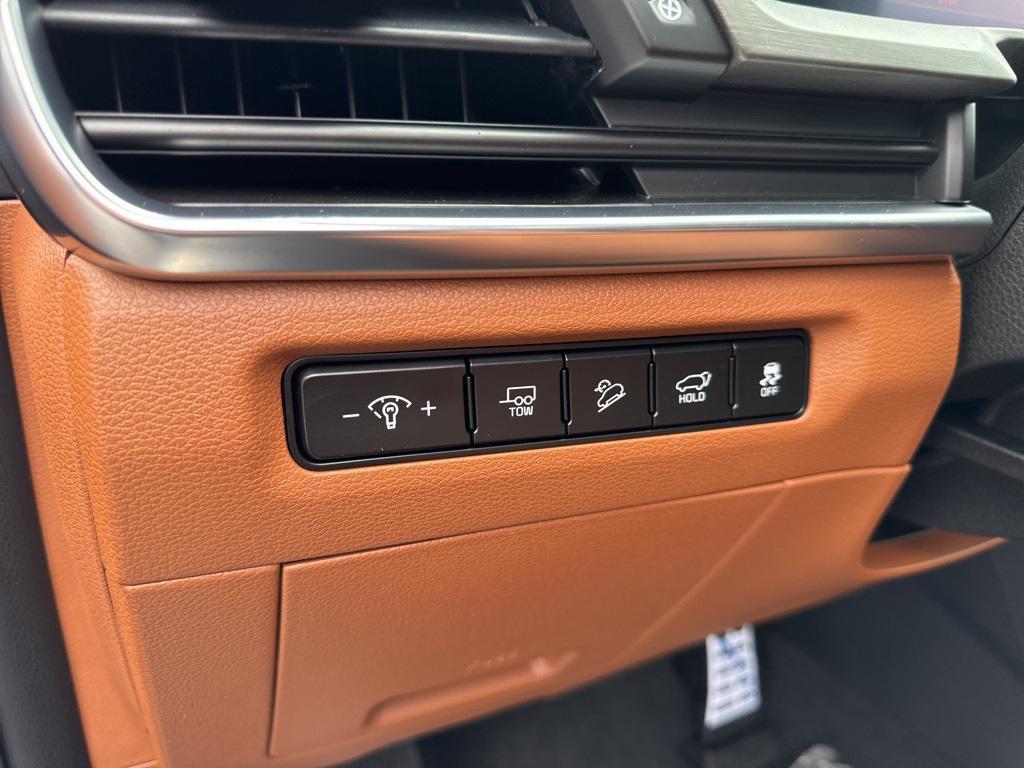 new 2025 Kia Telluride car, priced at $52,712