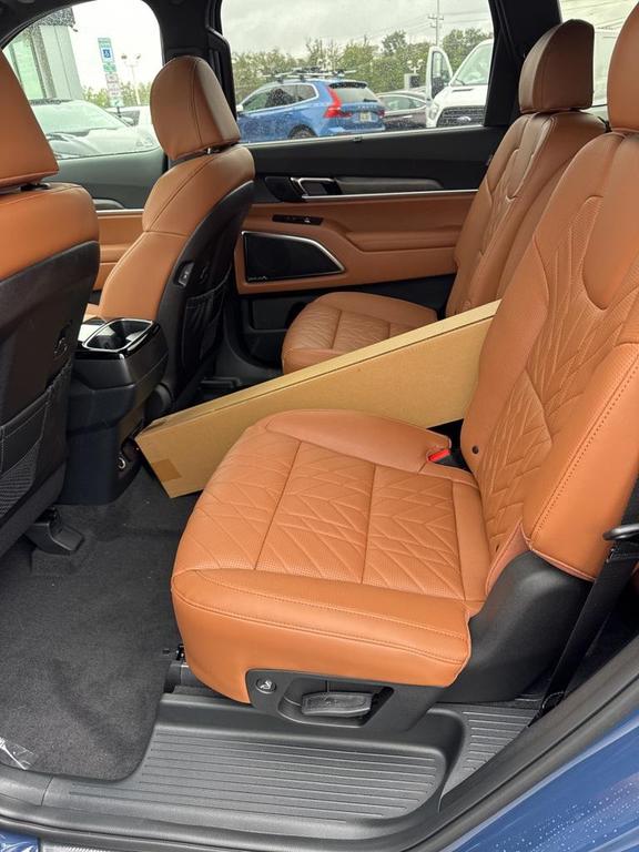 new 2025 Kia Telluride car, priced at $52,712