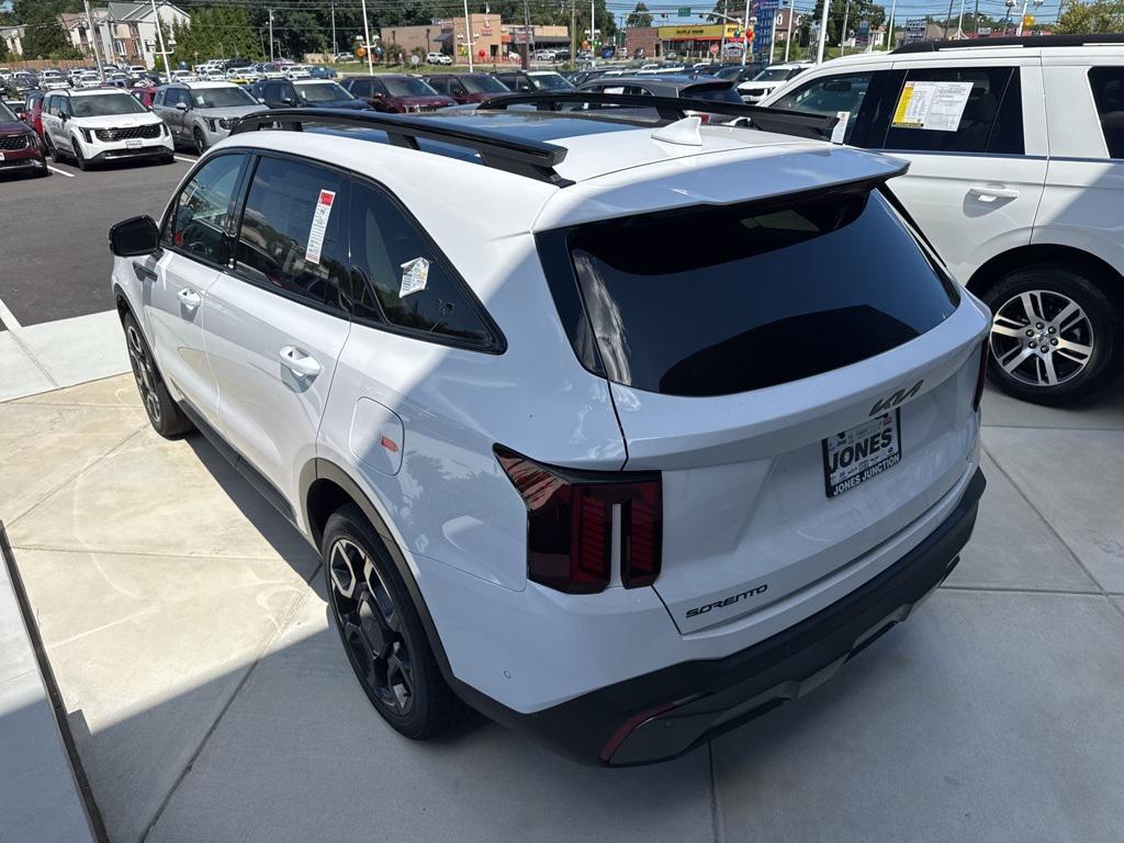 new 2025 Kia Sorento car, priced at $40,744