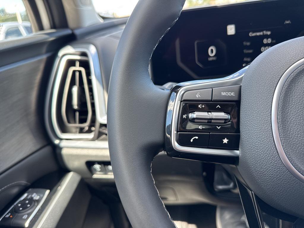 new 2025 Kia Sorento car, priced at $40,744