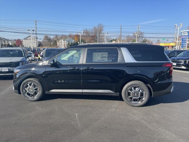 new 2025 Kia Carnival car, priced at $43,998