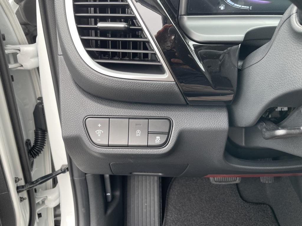 new 2026 Kia Seltos car, priced at $27,499