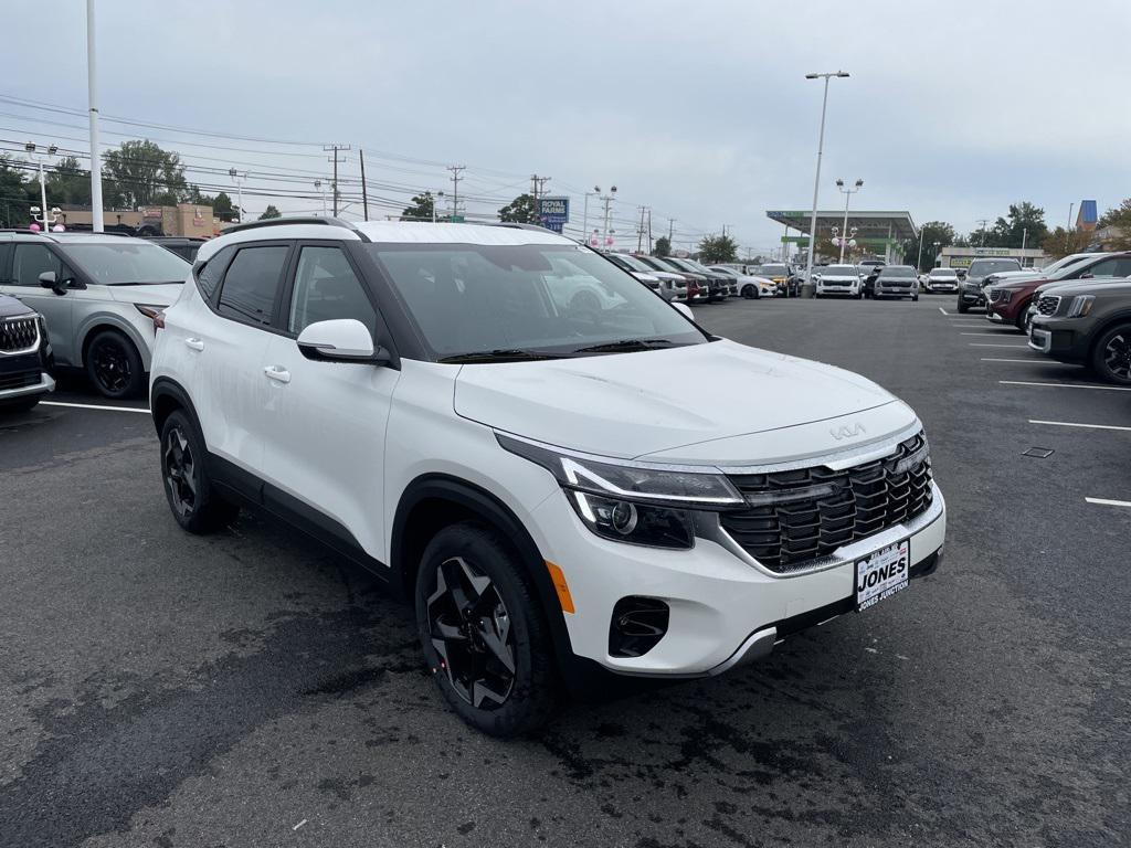 new 2026 Kia Seltos car, priced at $27,499