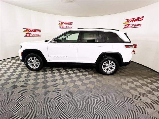 used 2023 Jeep Grand Cherokee car, priced at $34,998