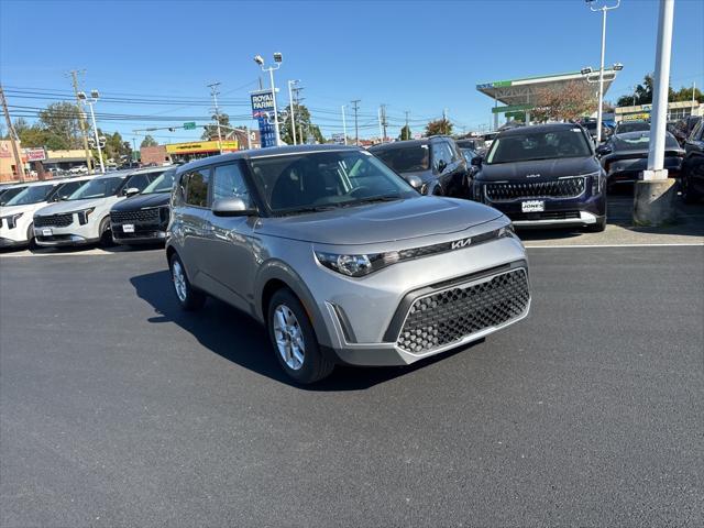 new 2025 Kia Soul car, priced at $19,845