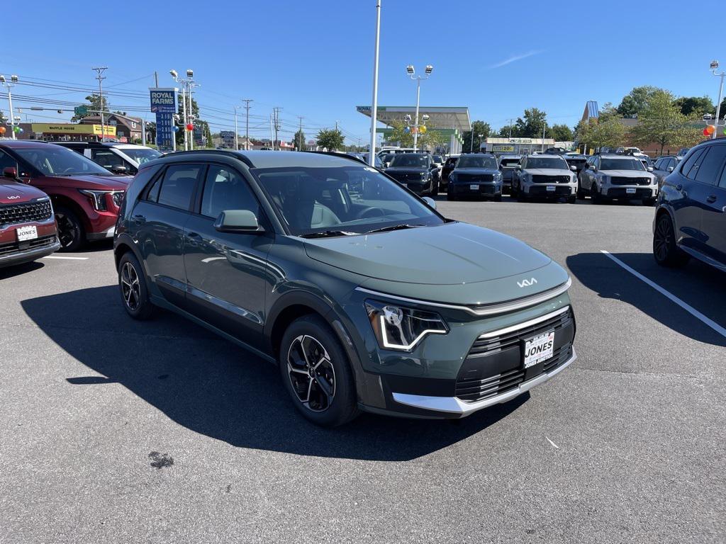 new 2025 Kia Niro car, priced at $28,998