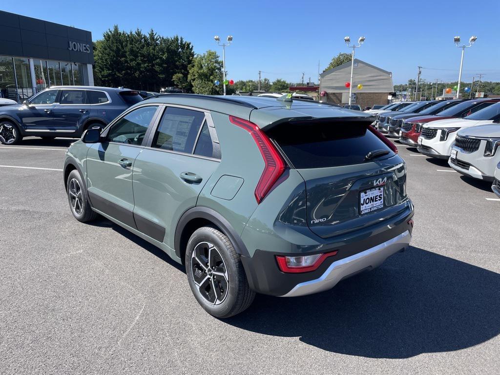 new 2025 Kia Niro car, priced at $28,998