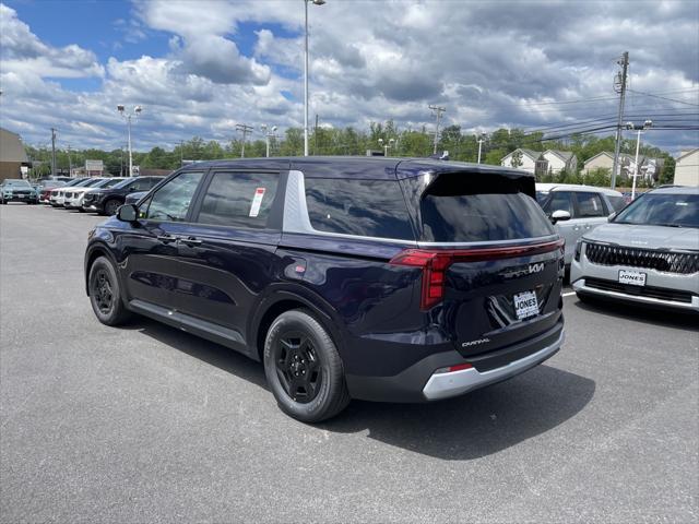 new 2025 Kia Carnival car, priced at $39,107