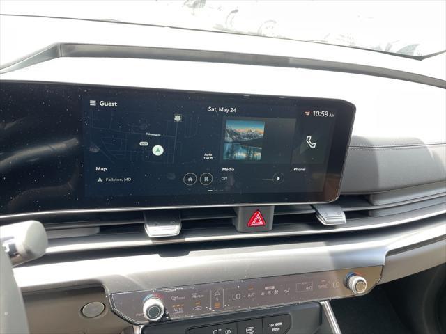new 2025 Kia Carnival car, priced at $39,107