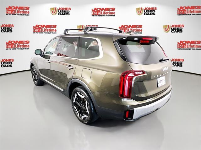 used 2024 Kia Telluride car, priced at $35,998