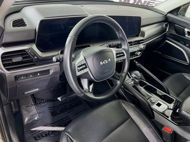 used 2024 Kia Telluride car, priced at $35,998