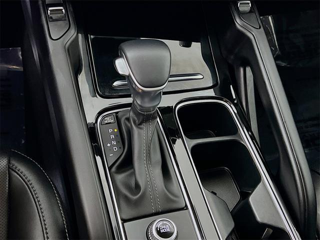 used 2024 Kia Telluride car, priced at $35,998