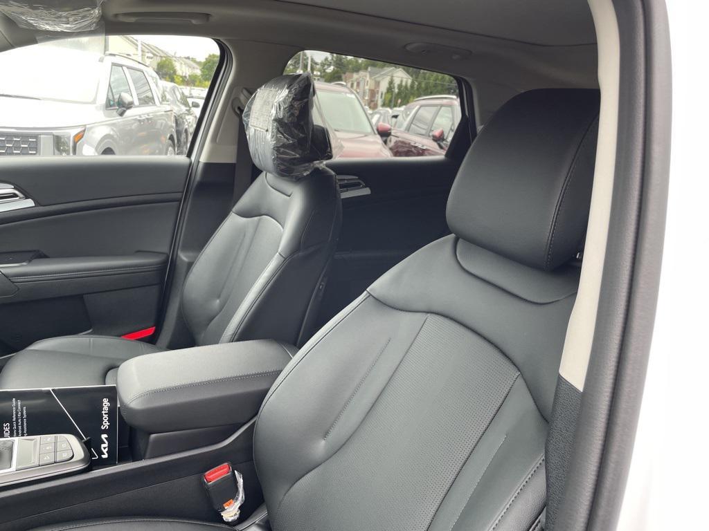 new 2026 Kia Sportage car, priced at $31,971