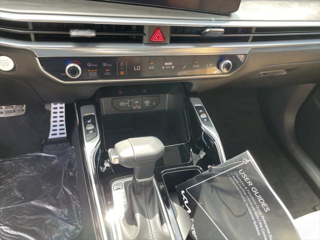 new 2025 Kia Sorento car, priced at $44,081