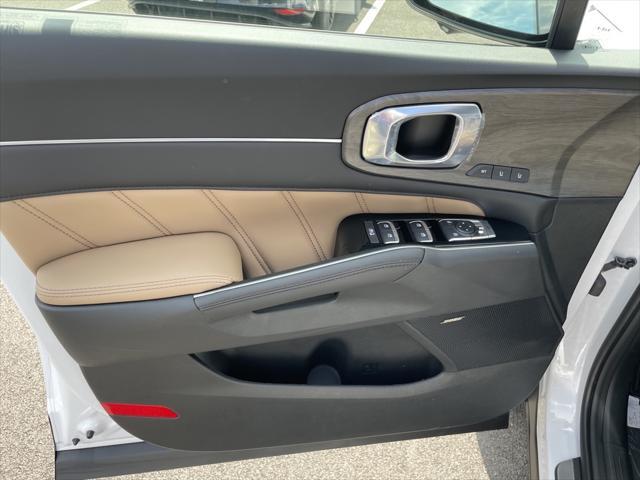 new 2025 Kia Sorento car, priced at $44,081