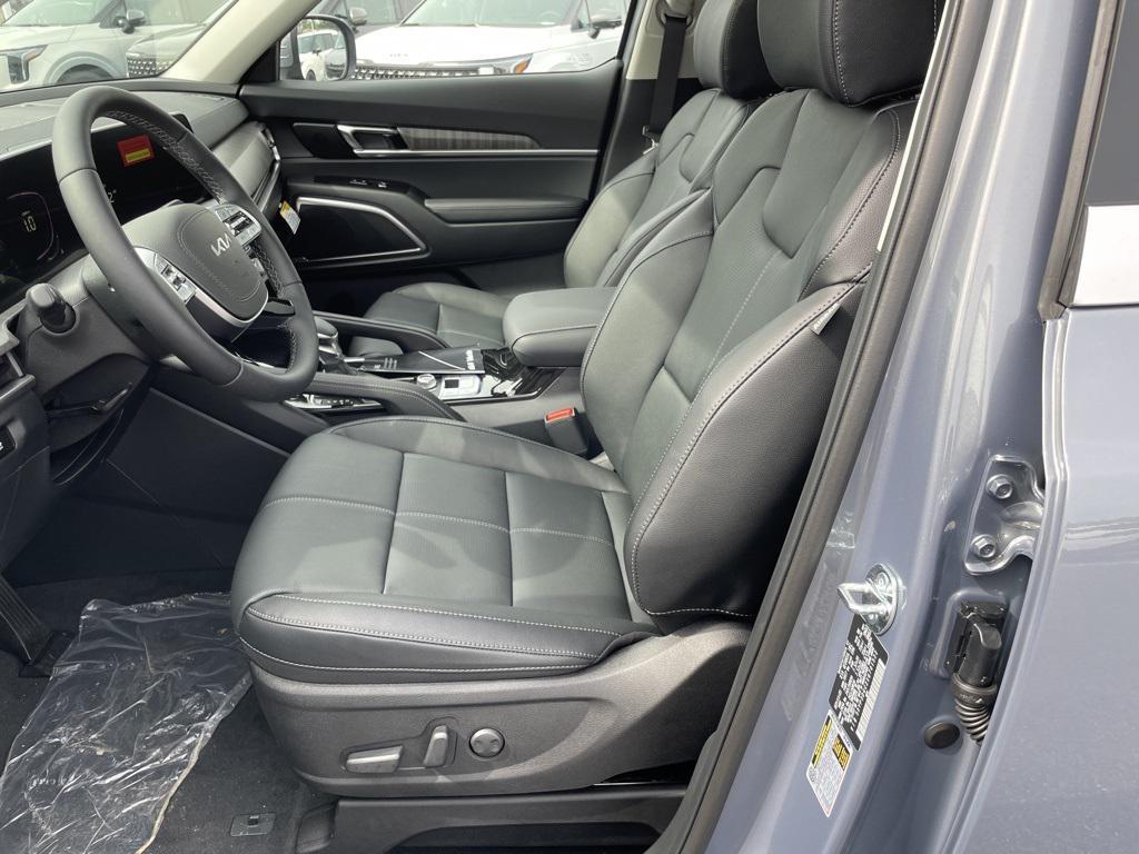 new 2025 Kia Telluride car, priced at $45,840