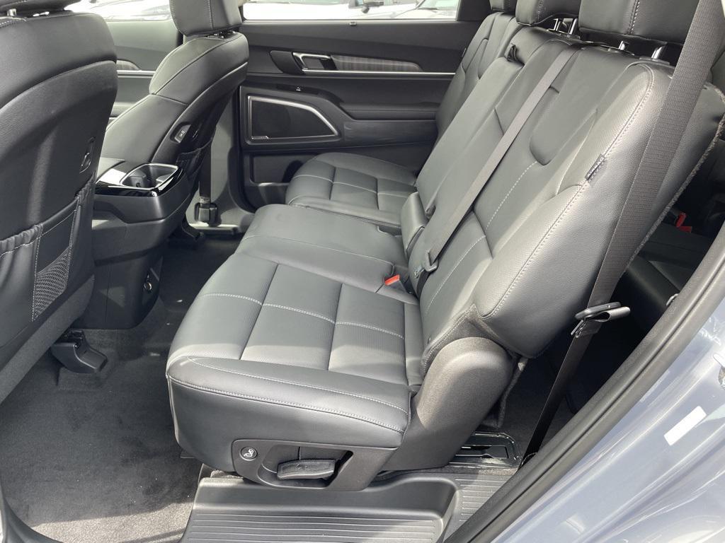new 2025 Kia Telluride car, priced at $45,840