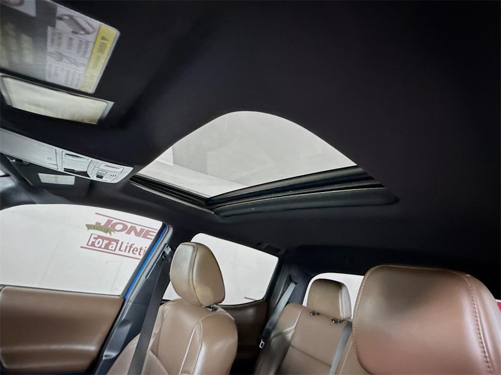 used 2017 Toyota Tacoma car, priced at $24,998