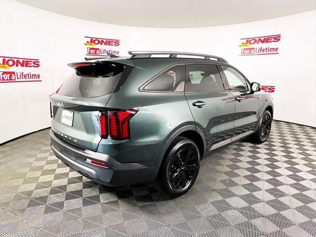used 2022 Kia Sorento car, priced at $29,998